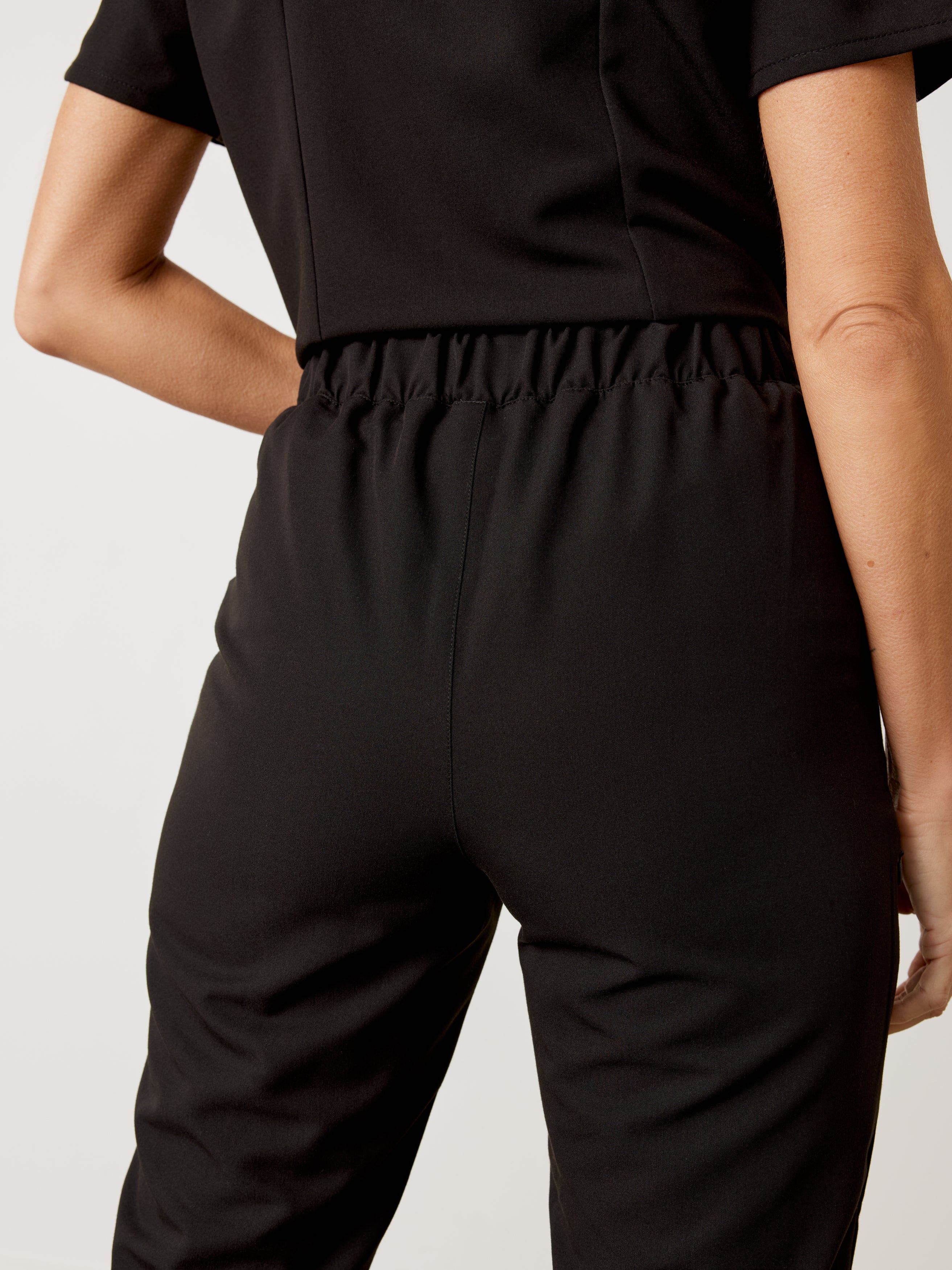 EVA RE-GARDE™ - BLACK - 7/8 Scrub Pants - SILVADUR™ - Final Sale - Image 4