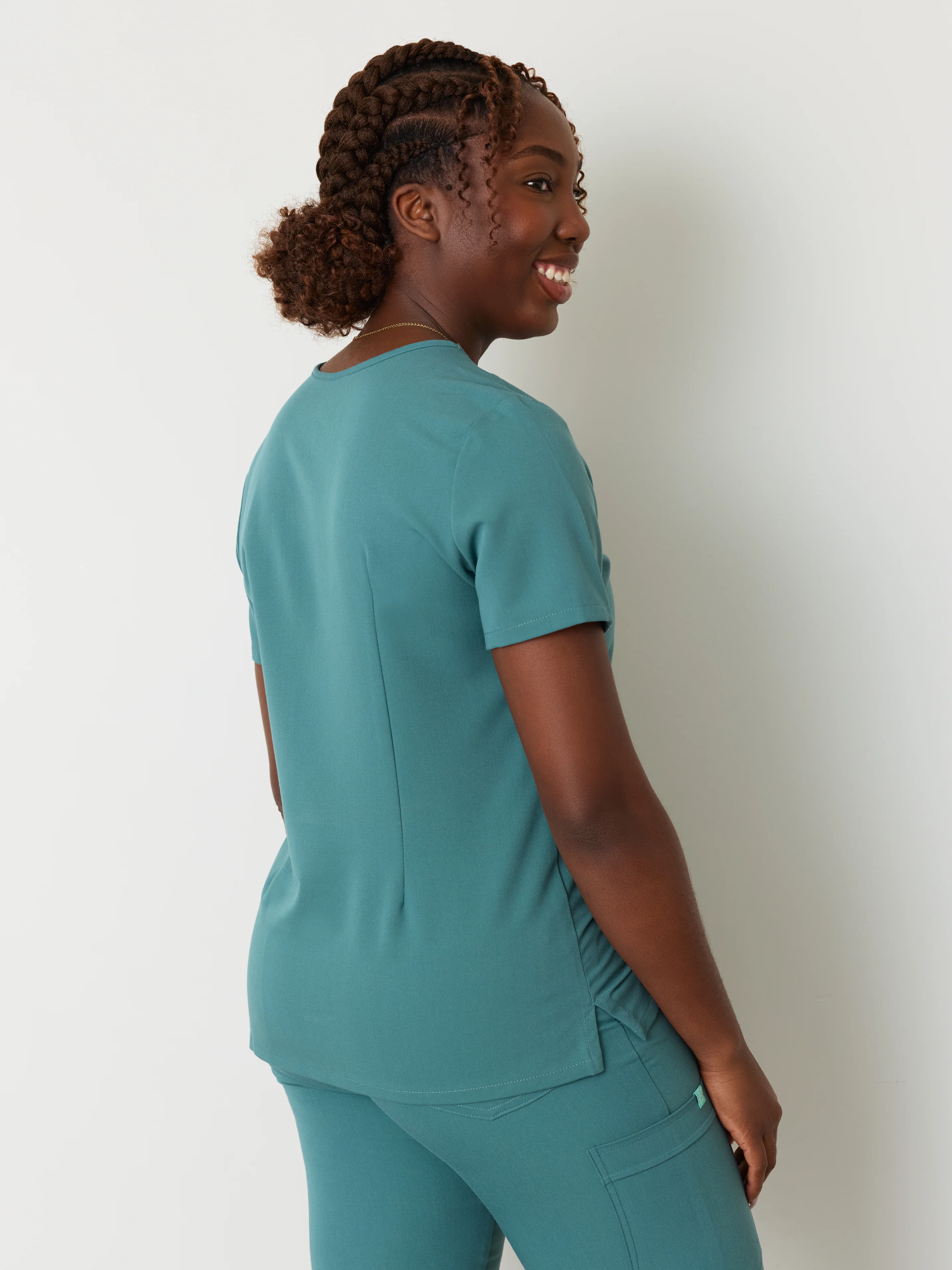 GABRIELLE RE-GARDE™ - LAGOON BLUE - One Pocket Scrub Top - SILVADUR™ - Final Sale - Image 3
