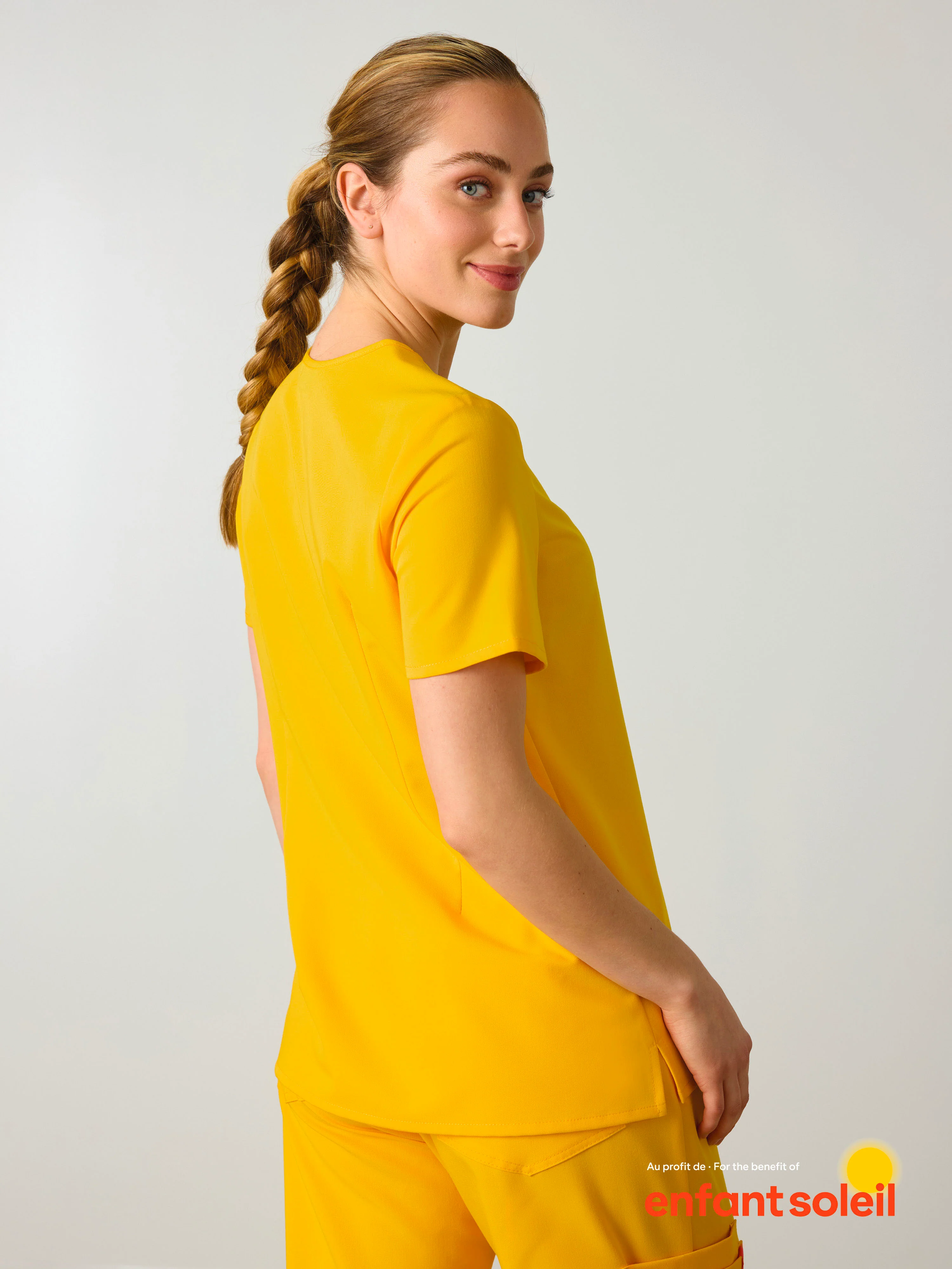 GABRIELLE RE-GARDE™ - SUNSHINE YELLOW - One Pocket Scrub Top - SILVADUR™ - Image 3
