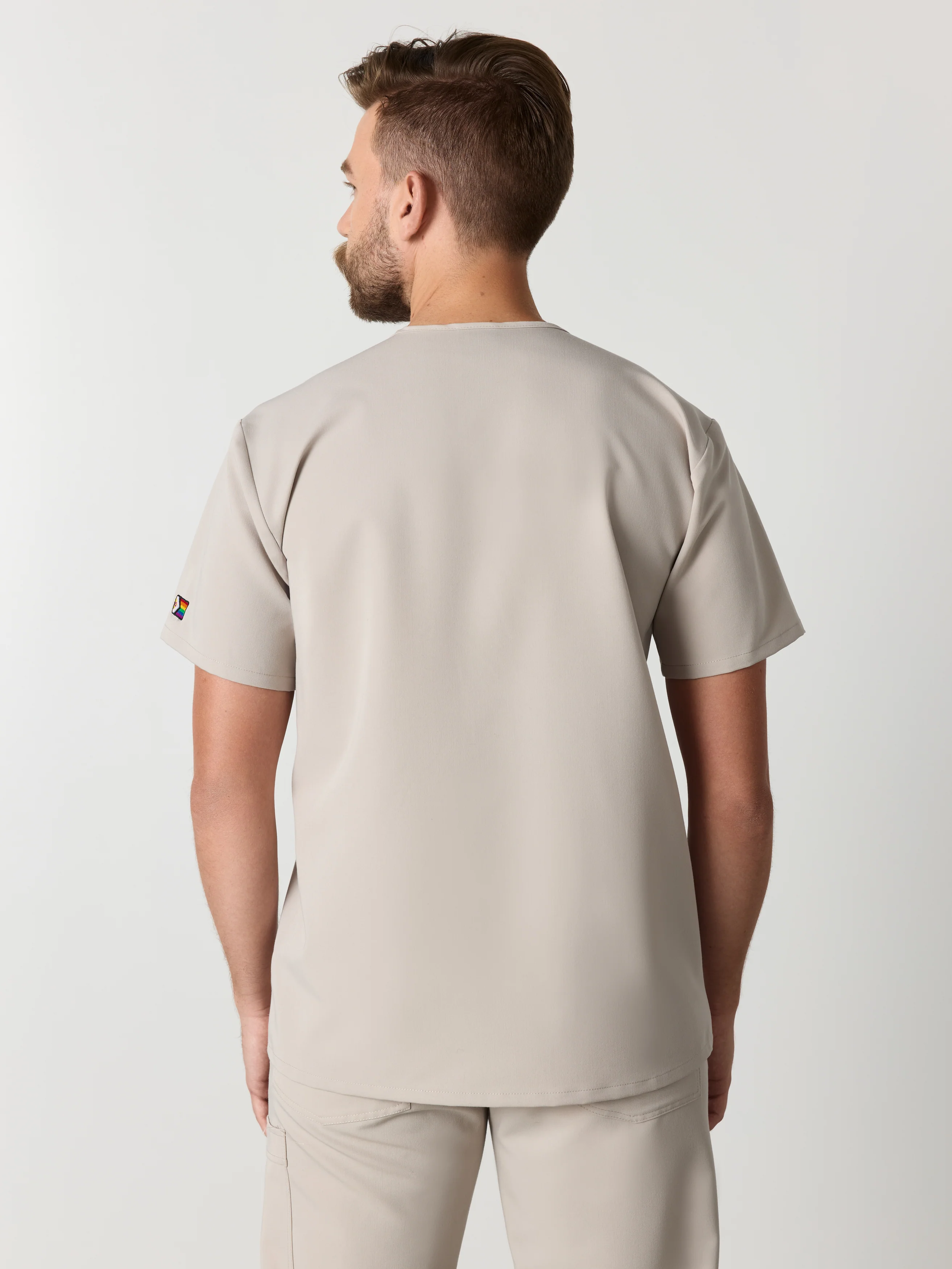 LOGAN RE-GARDE™ - GREIGE - One Pocket Men's Scrub Top - SILVADUR™ - Image 3