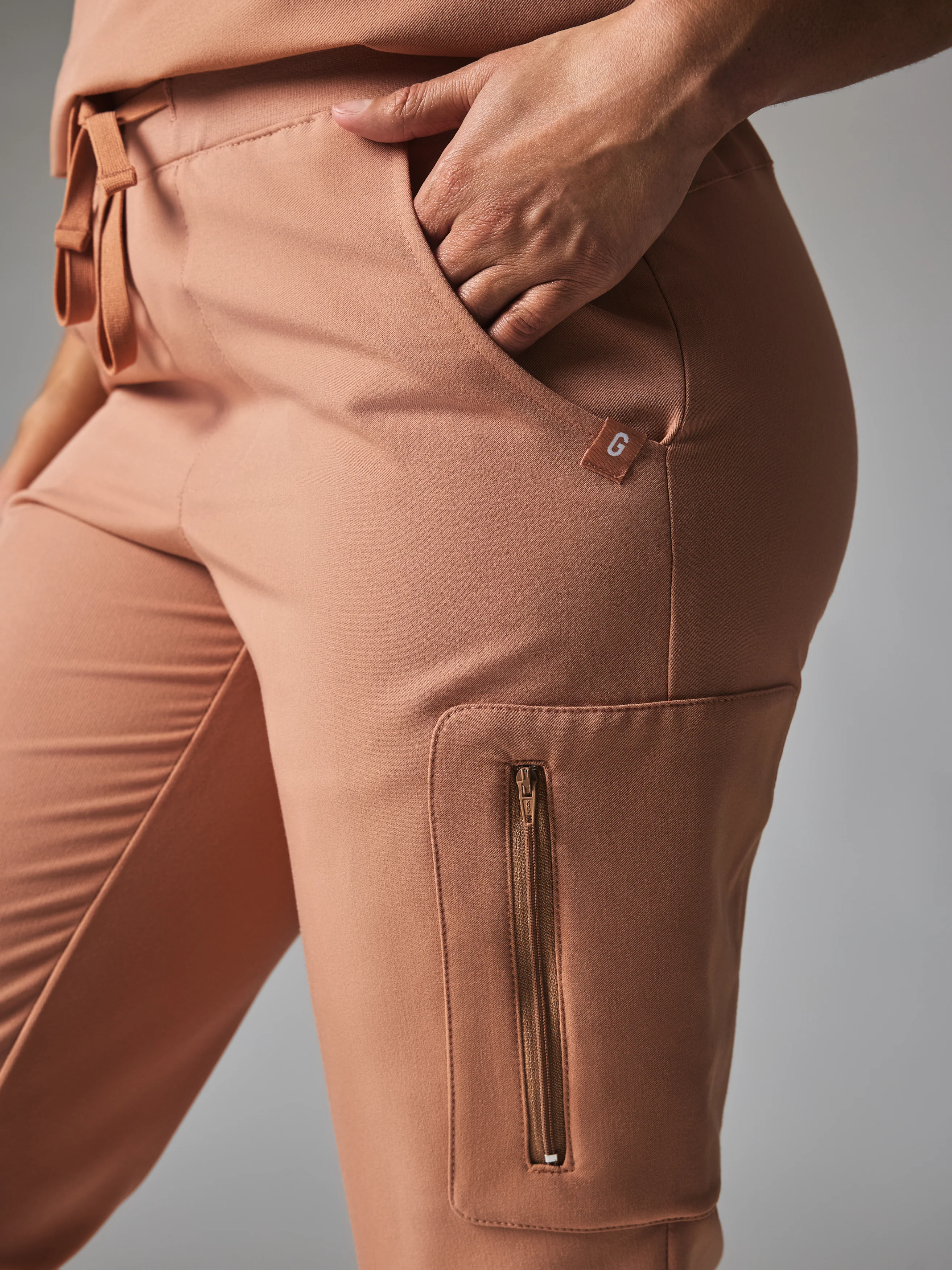MARIE GARDE™ - MOCHA - Six Pockets Jogger Scrub Pants - SILVADUR™ - Image 3