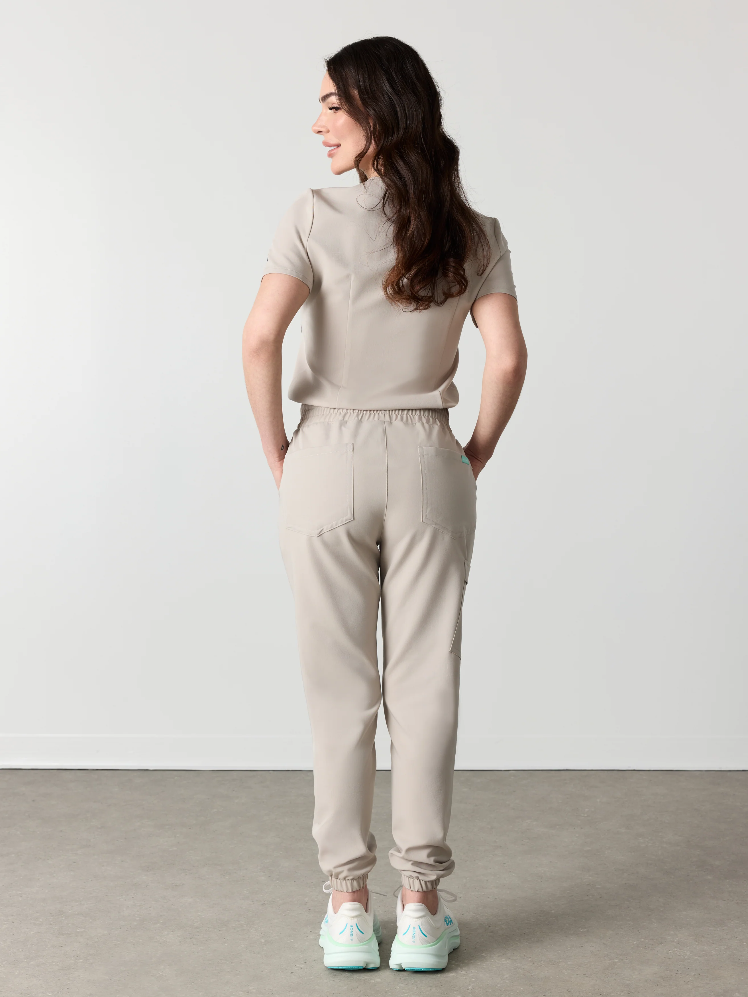 ROSIE RE-GARDE™ - GREIGE - Jogger Scrub Pants - SILVADUR™ - Image 4